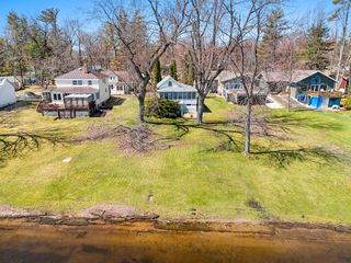 N5996 N  Lake Dr, Shawano, WI 54166