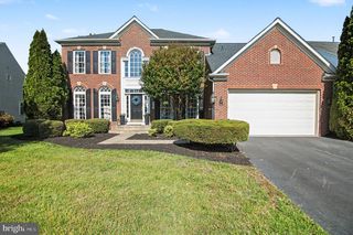 6604 Kanawha Way, Gainesville, VA 20155