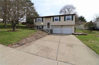 341 Meade Dr, Coraopolis, PA 15108