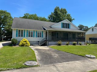 463 E Water Street, Belhaven, NC 27810