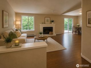 10605 SE 261st Place #D302, Kent, WA 98030