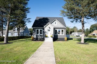 802 S Holmes Street, Glenville, NY 12302