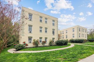 4703 Ravenswood Rd #15, Riverdale, MD 20737