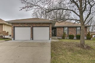 5109 Downey Ave, Independence, MO 64055