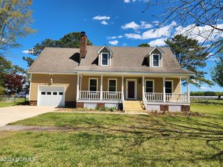 2281 Rolling Meadows Drive, Greenville, NC 27858