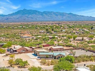 670 N  Ivy Pl, Vail, AZ 85641