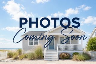 105 W Surf Way, Lavallette, NJ 08735