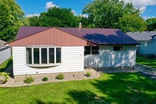 1519 9th St SW, Willmar, MN 56201