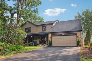 816 Bonnie Brae Ln, Bolingbrook, IL 60440