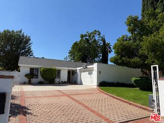 15421 Ryan St, Sylmar, CA 91342