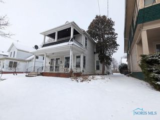 2558 Broadway St, Toledo, OH 43609