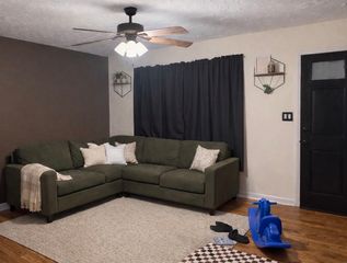 443 S  Cricket Dr, North Wilkesboro, NC 28659