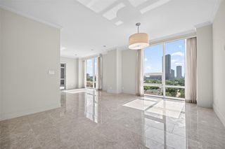 5110 San Felipe St #98-91, Houston, TX 77056