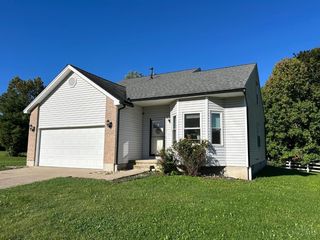 3903 Pebble Creek Ln, Amelia, OH 45102