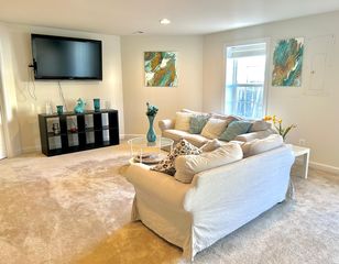 6229 Lawson Dr, Haymarket, VA 20169