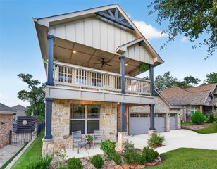 12469 Pebble View Dr, Conroe, TX 77304