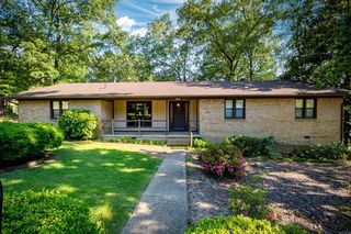 1618 Lenore, Benton, AR 72019