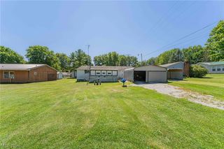 7018 Pymatuning Lake Rd, Andover, OH 44003