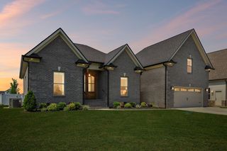 3405 Bootknife Dr, Bell Buckle, TN 37020