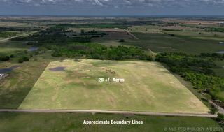 28 S  194th St W, Council Hill, OK 74428