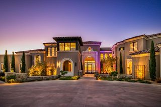 2000 Creekside Ln, Loomis, CA 95650