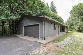 224 Tavaer Road, Castle Rock, WA 98611