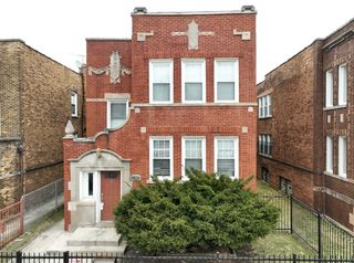 7939 S  Merrill Ave, Chicago, IL 60617