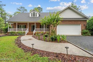 10 Lodge Pole Lane, Pinehurst, NC 28374