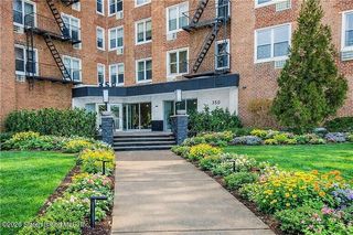 350 Richmond Ter #5L, Staten Island, NY 10301