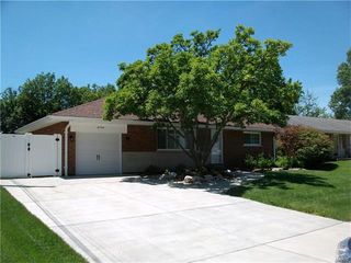 8709 Madeira Dr, Saint Louis, MO 63126