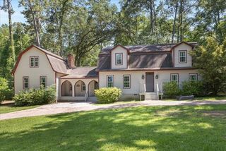 2011 Saralee Ln, Tallahassee, FL 32312