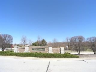 7716 Pineview Ln #134, Frankfort, IL 60423