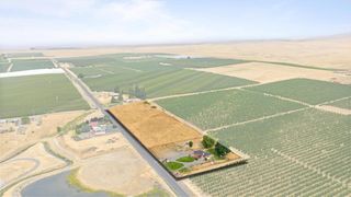 27504 W  Orcutt Rd, Benton City, WA 99320