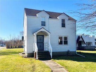 2705 W  Erie Ave, Lorain, OH 44053