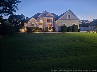 1218 Four Wood Dr, Fayetteville, NC 28312