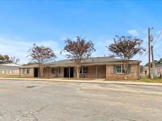 501 Swan Dr #706, Athens, AL 35611