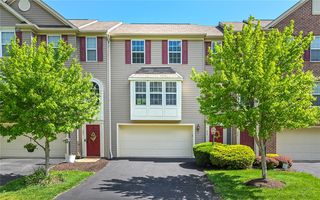 279 Broadstone Dr, Mars, PA 16046