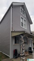 315 2nd St, Catasauqua, PA 18032