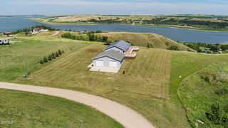 759 SW Jacob Ln, Linton, ND 58552