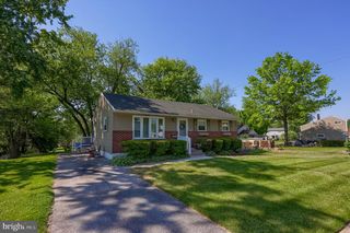 3840 Hearthstone Ct, York, PA 17402
