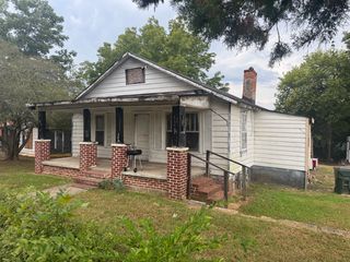 369 Mill St, Elberton, GA 30635