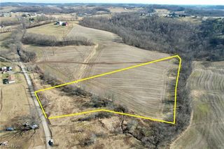 Maple St, Baltic, OH 43804