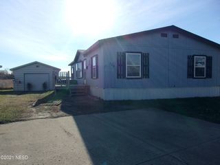 1300 13th Ave SW, Watertown, SD 57201