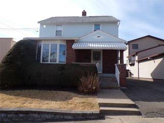 403 Irving Ave, Endicott, NY 13760