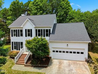 103 Whisper Creek Ct, Cary, NC 27513