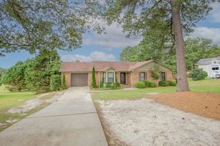 201 Sarason Pl, Vass, NC 28394