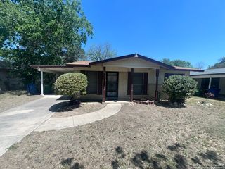 1818 Amberson, San Antonio, TX 78220