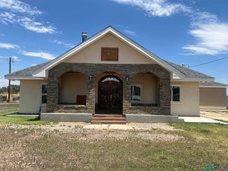 1921 W  McGaffey St, Roswell, NM 88203