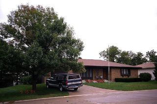 7 Amery Dr, Treynor, IA 51575