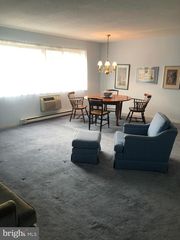860 Lower Ferry Rd #3-L, Trenton, NJ 08628